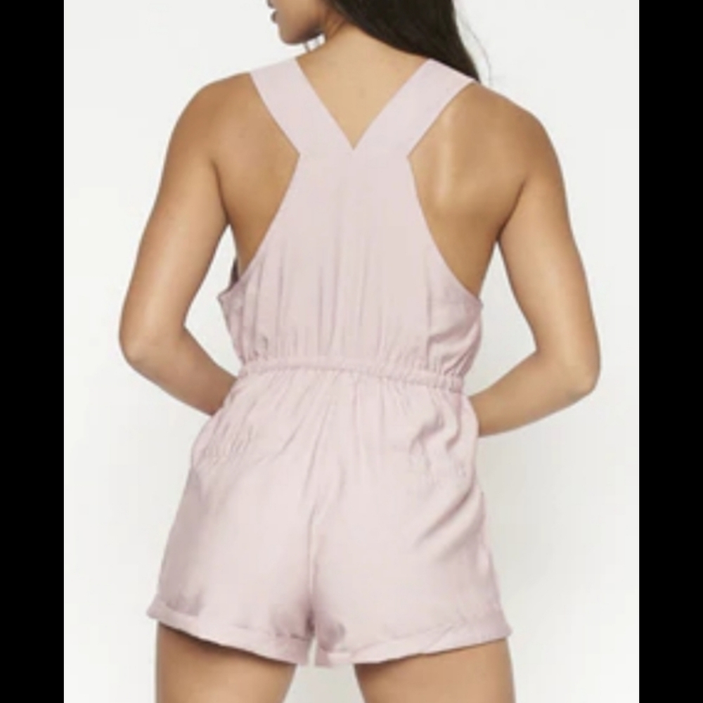Pink romper - Picture 2 of 3